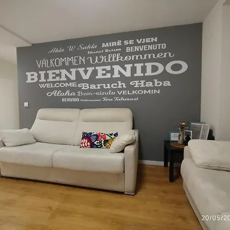Piso Lectra 2 דירה