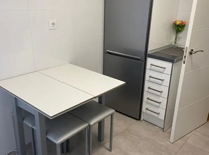 Piso Lectra 2 דירה